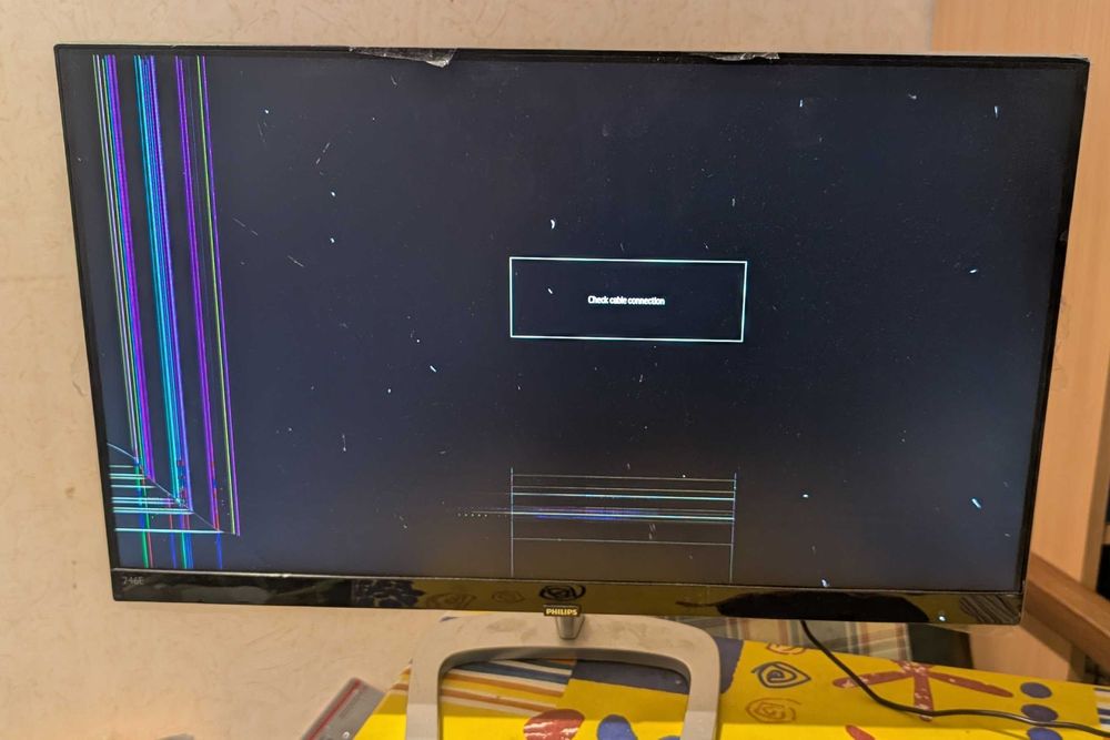 Монітори Philips 24" (246E, 240V5Q)