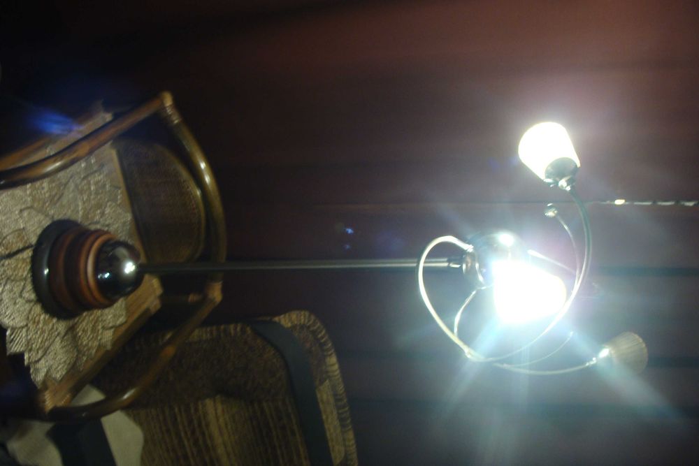 Lampa stojąca,bardzo nietypowa..jedyna w swoim rodzaju,wys.: 96cm