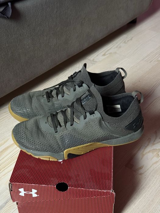 Кросівки чоловічі under armour tribase reign