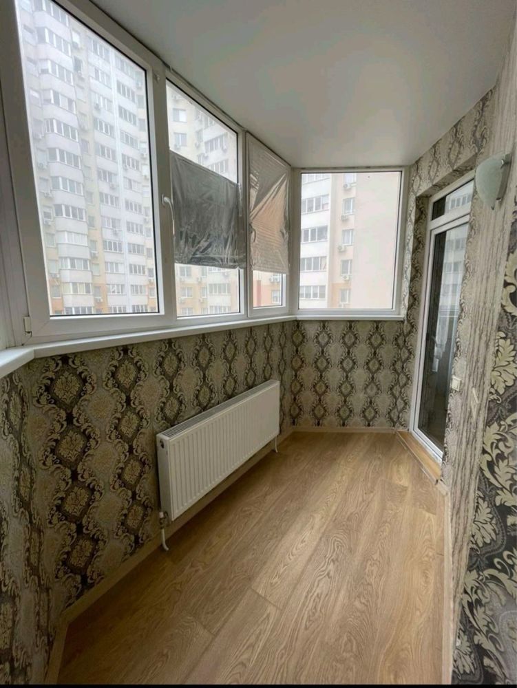 1 ком . на Таирова . 3 этаж