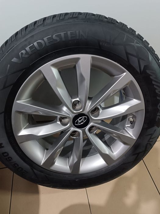 Koła zimowe Hyundai i40 205/60 R16