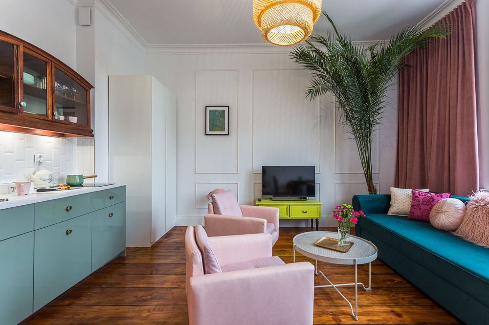 Klimatyczny apartament 2 pokoje przy LPP