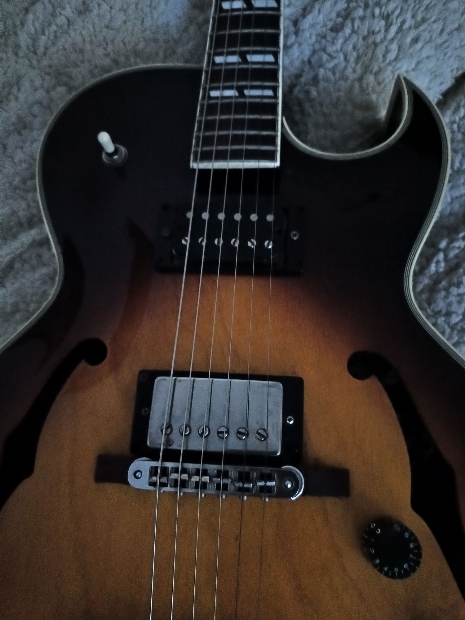 Gitara Cimar model 1948,kopia Gibson ES 175