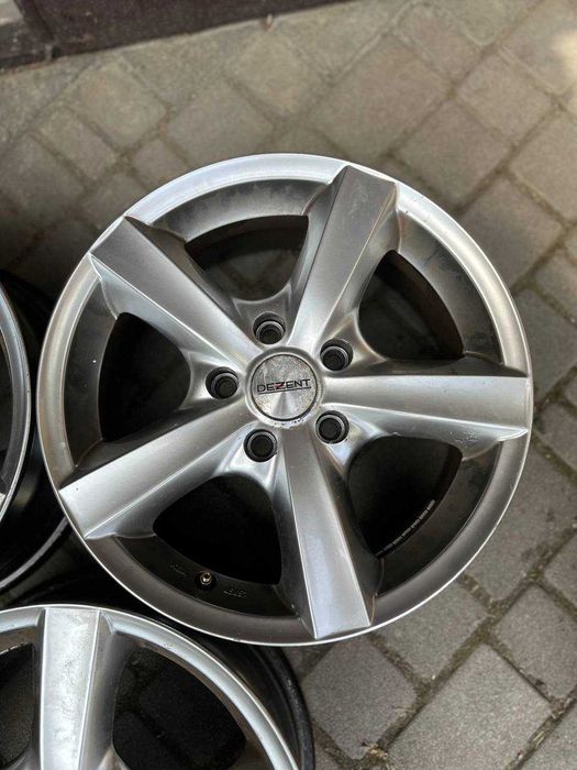 Диски Dezent  5*114.3 + шини  R16 225/55
