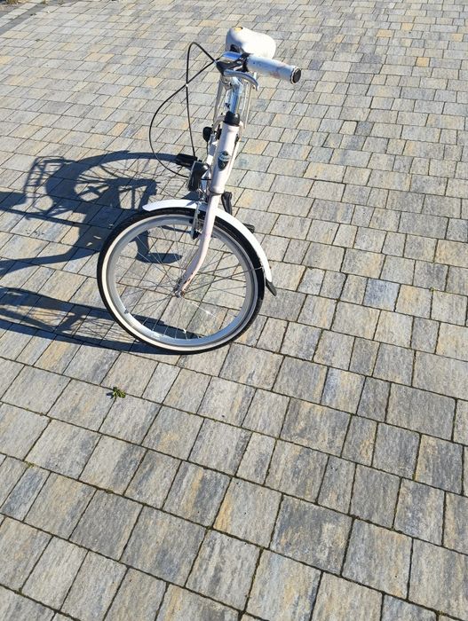 Rower strom Daisy 24 całe dla dziewczynki