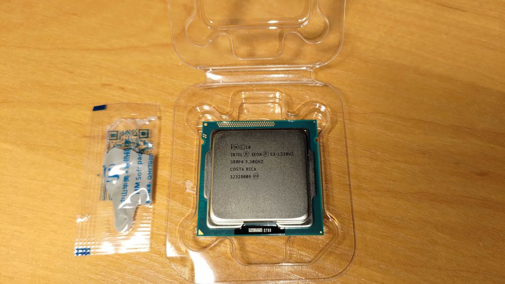 Intel Xeon E3-1230 v2 -4 Ядра 8 ПОТОКОВ-3.3 GHz-3.7 GHz 69 Вт 3232B809