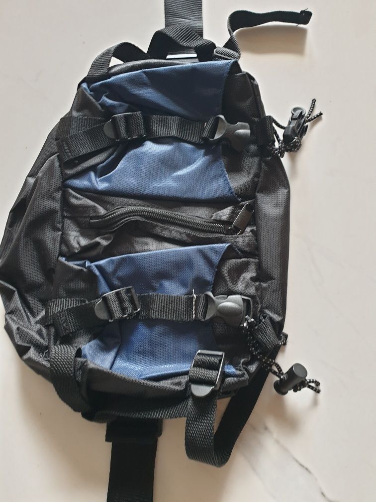 Duża nerka rowerowa sakwa zamiast plecaka