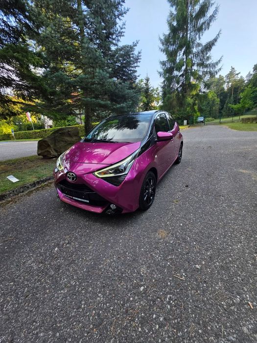 Toyota Aygo Aygo Lift Okazjonalny przebieg zobacz wersję