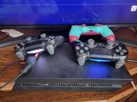 Playstation 4 500Gb. Trzy pady. Gry