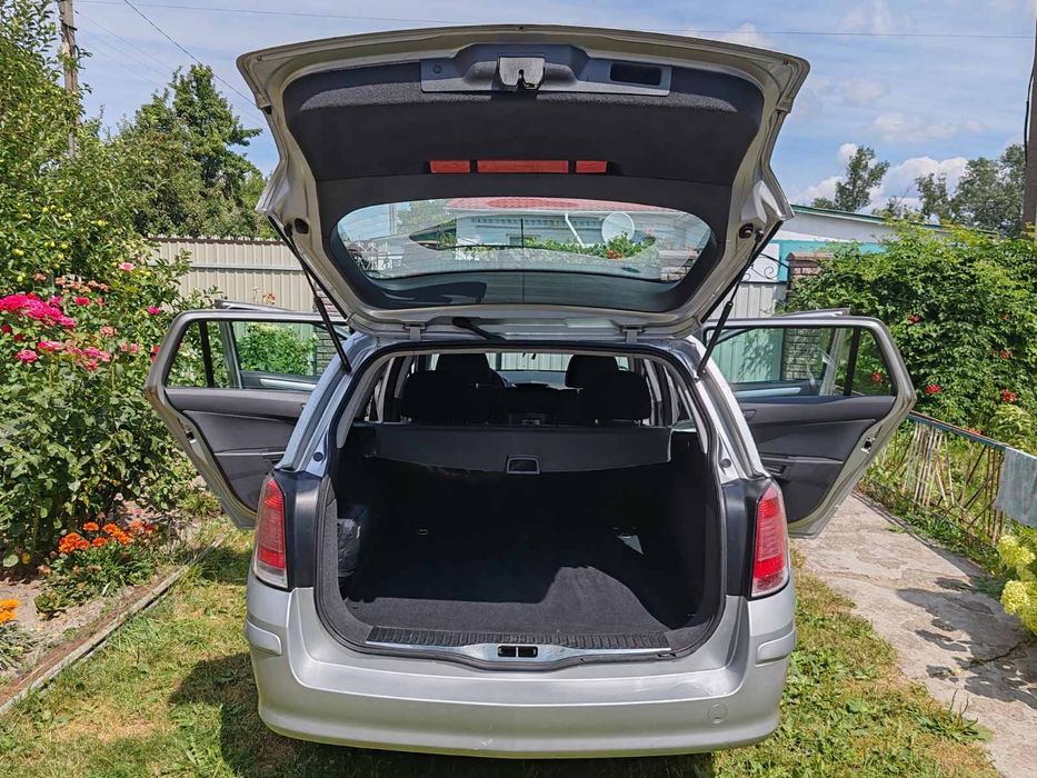 Опель Астра H 2005 рік