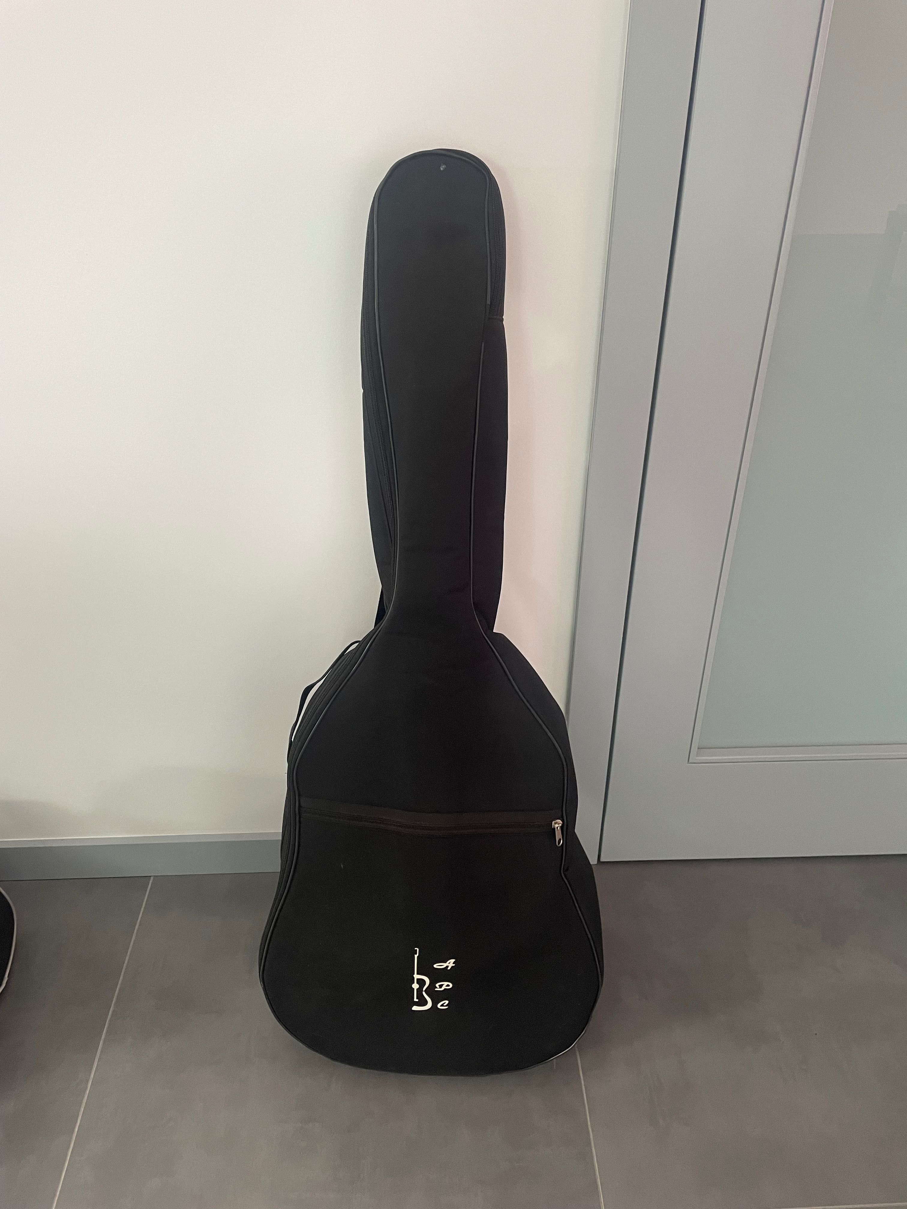 Guitarra clássica stagg com saco