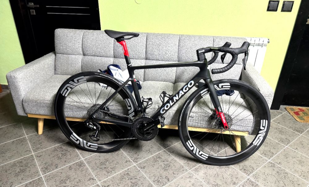 Colnago v4rs uae carbono