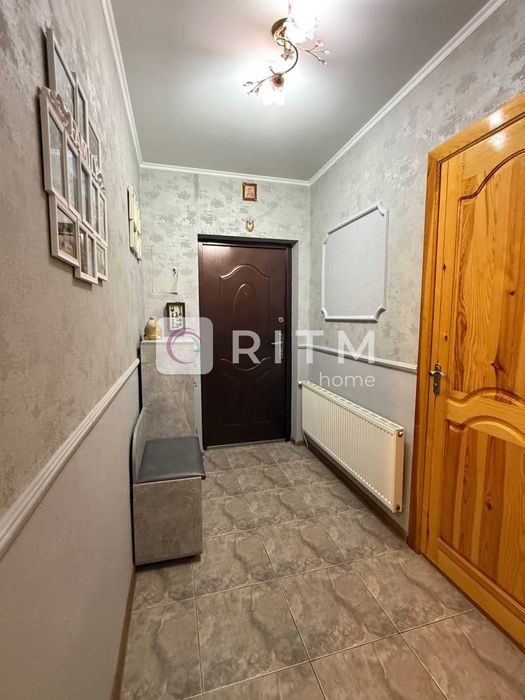 Продаж будинку з земельною ділянкою (БЕЗ КОМІСІЇ!)