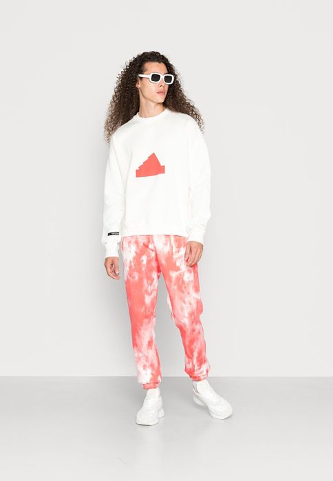 Bluza z nadrukiem adidas Sportswear M