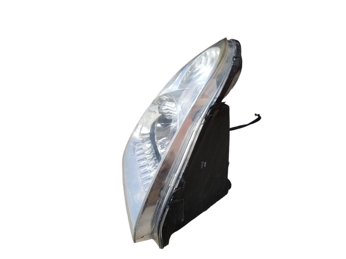Передняя правая фара Suzuki Swift 2004-2011 3512063J30 разборка