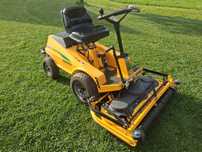 Traktorek STIGA VILLA HST PRESIDENT, Briggs & Stratton - stan BDB