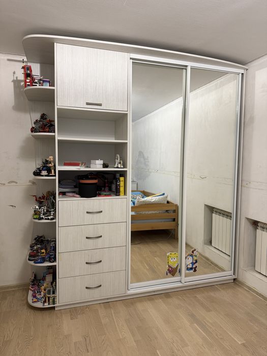 Продам шкаф купе