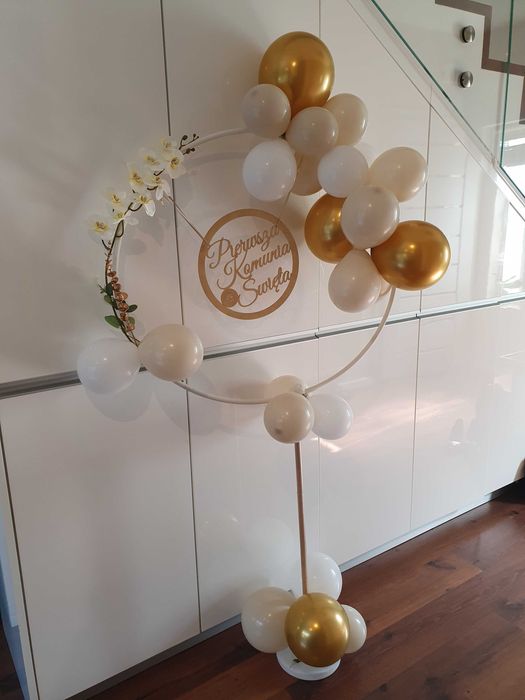 Dekoracja koło balony komunia