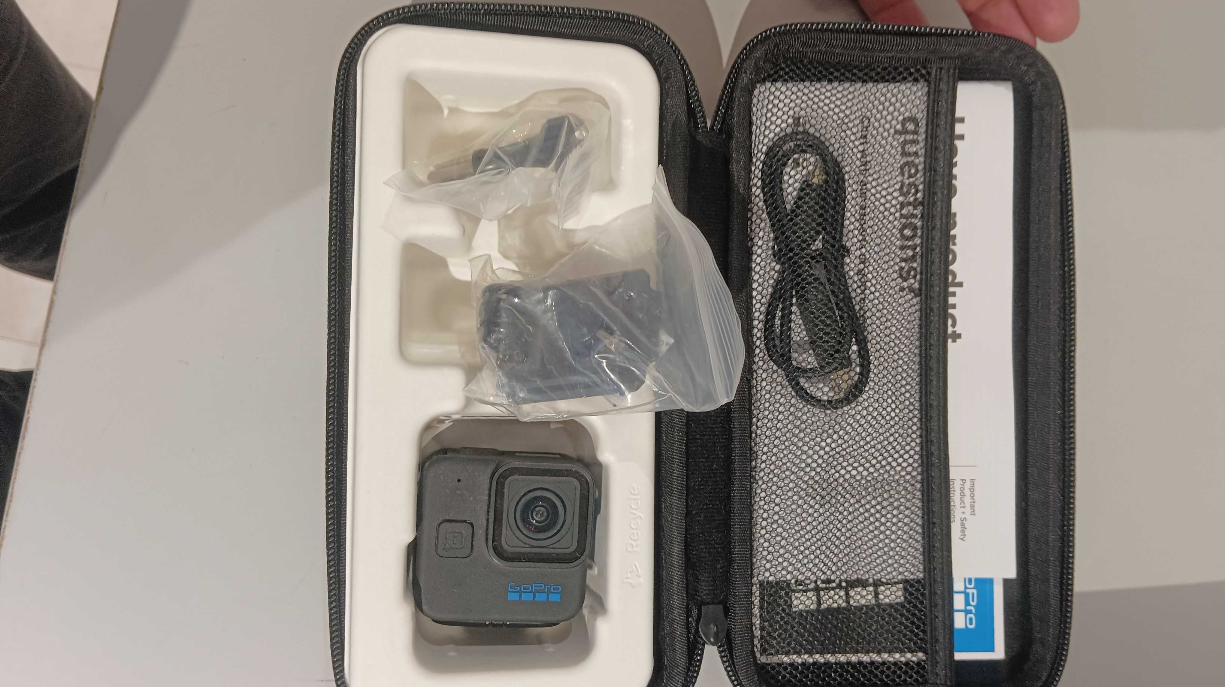 Екшн камера GoPro HERO11 Black Mini (CHDHF-111-TH)