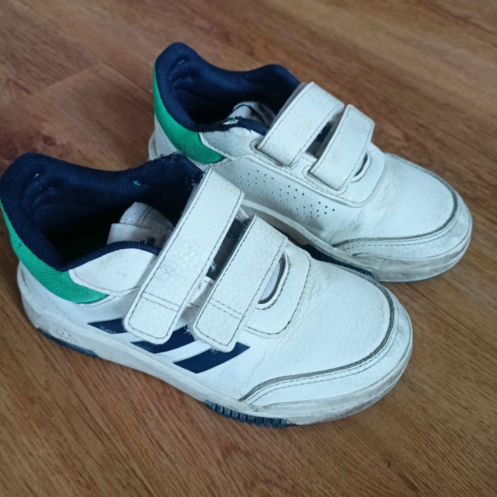 Adidasy dziecięce