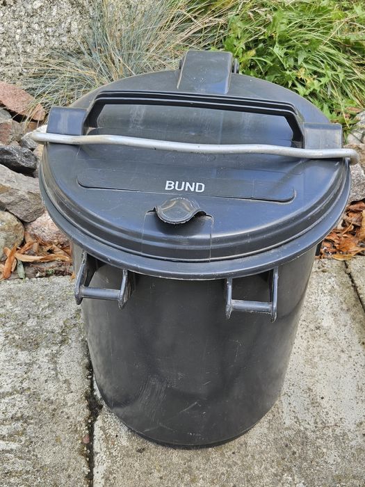 Pojemnik do ziarna z rączką, super wygodny i bardzo mocny