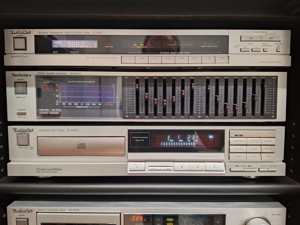 Wieża Technics srebrna