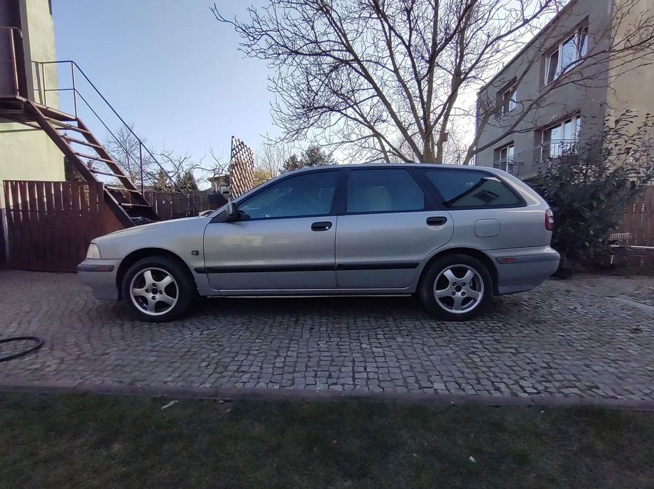 Volvo V40 pierwszy wlasciciel w Polsce