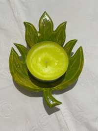 ceramiczny świecznik-liść