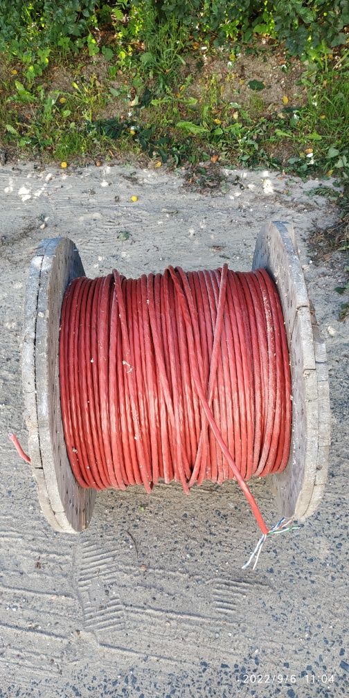 Kabel teletechniczny p- poż (czerwony bez ekranu) p poż YnTKSY 5x2x1 m