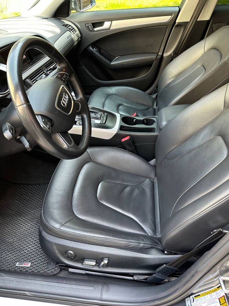 Audi A4 B8 2012р Рест!