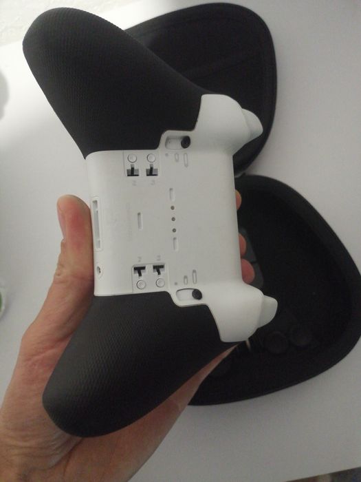Геймпад Xbox Elite controller v2