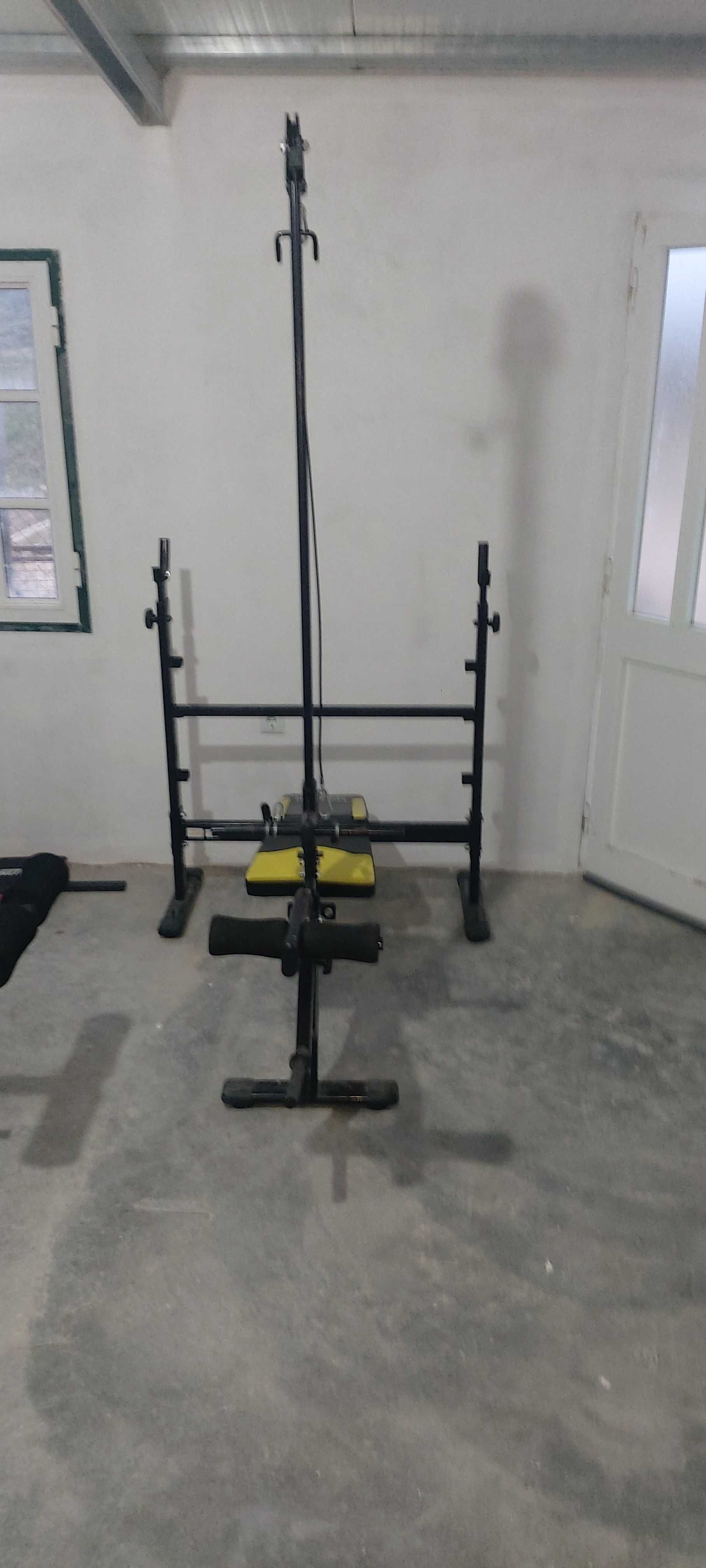 Maquina de musculação