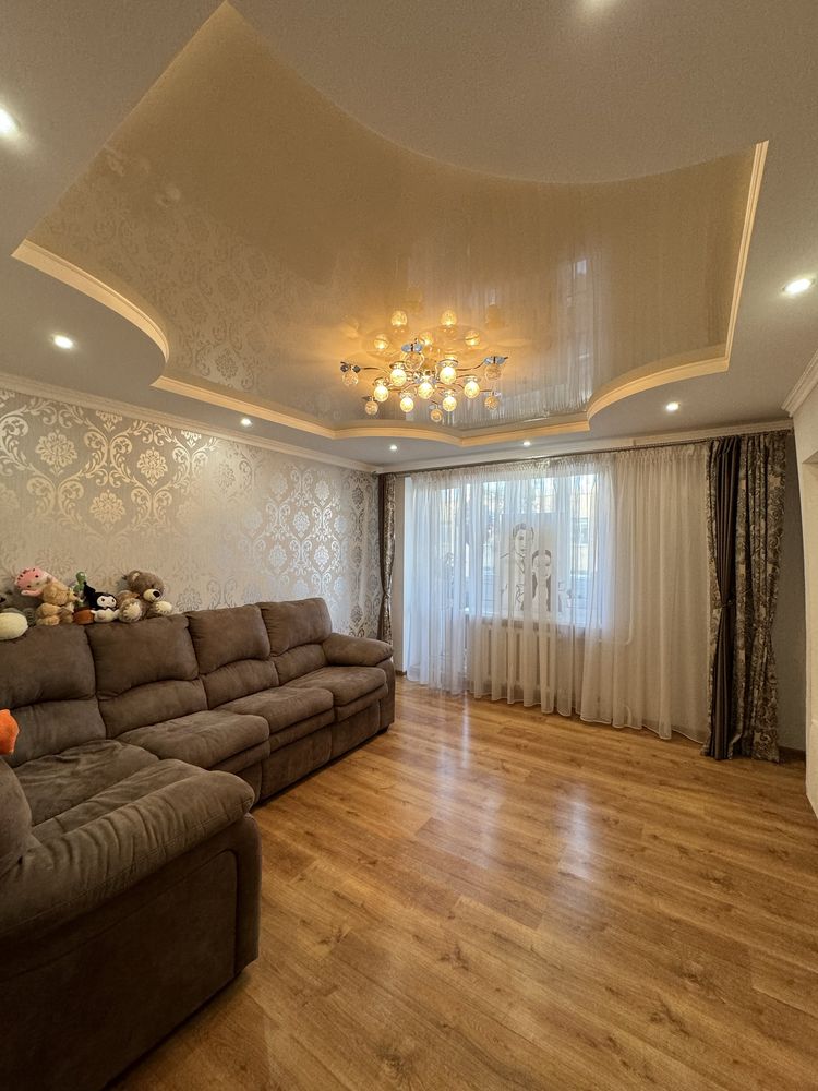 Продам 3х кімнтану на Словянці