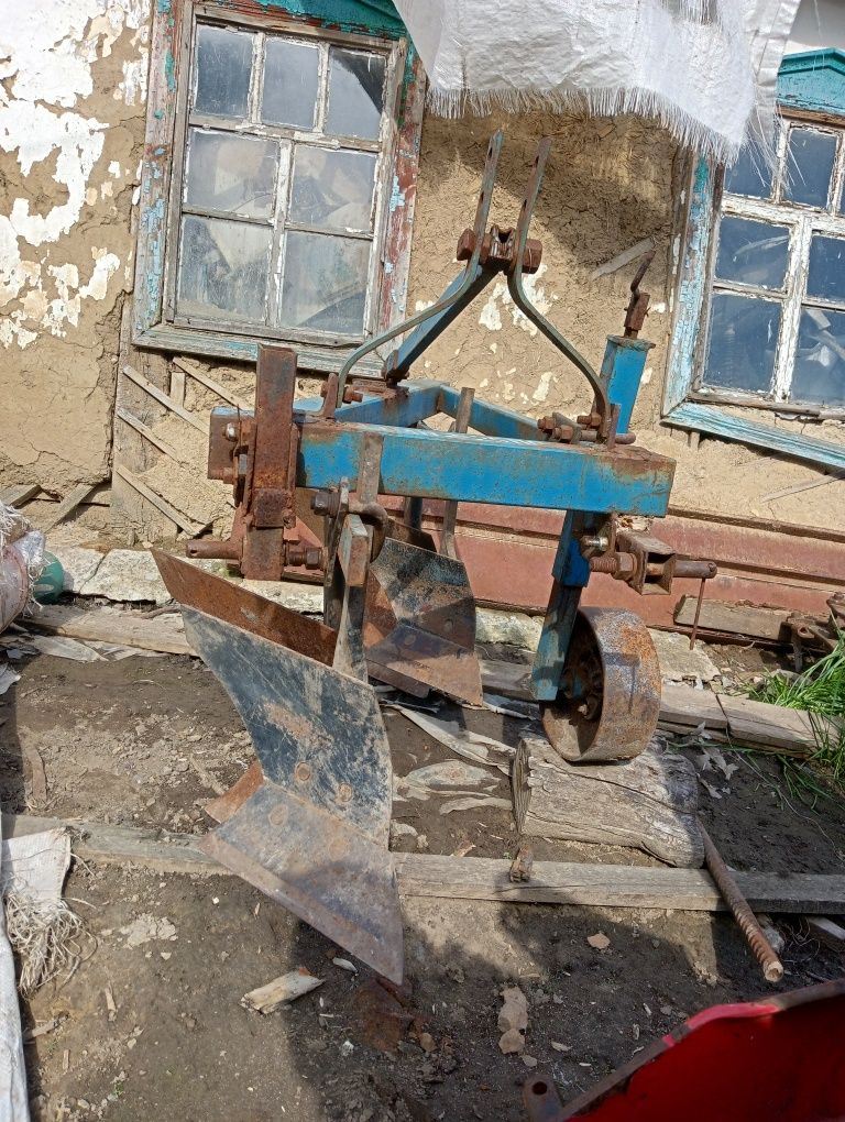 Продам плуг до міні трактора 2по25