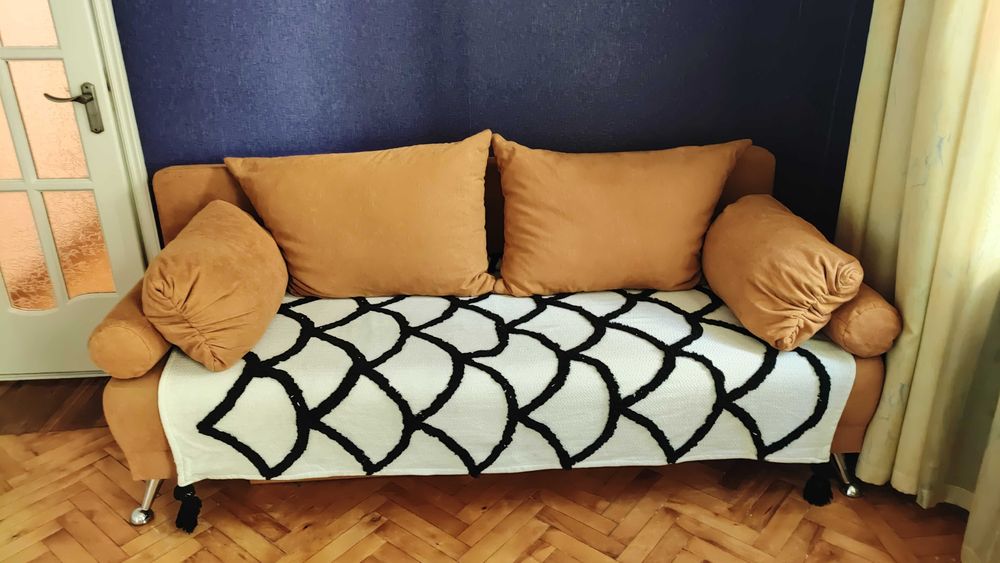 Сдам до травня. Від ріелтора. 2 кімнатна, Осипова/Троїцька.