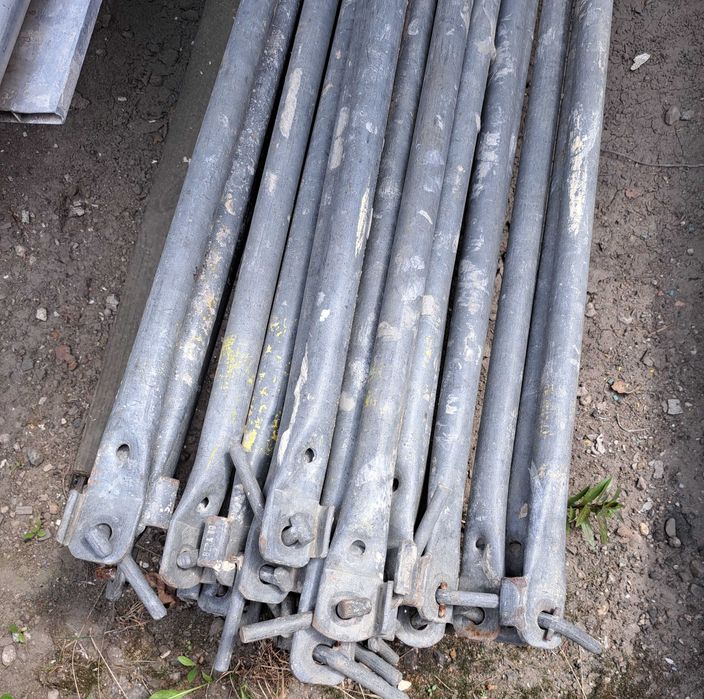 Poręcz do  rusztowania 1,5 m typ RUX , öse /używana  26,00 netto