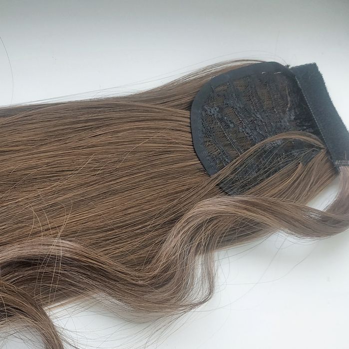 Хвіст темно-русий з рудинкою 55см /штучне пряме волосся/шиньйон