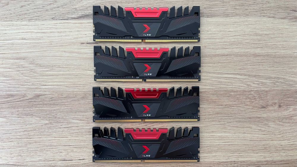 Kości pamięci RAM PNY XLR8