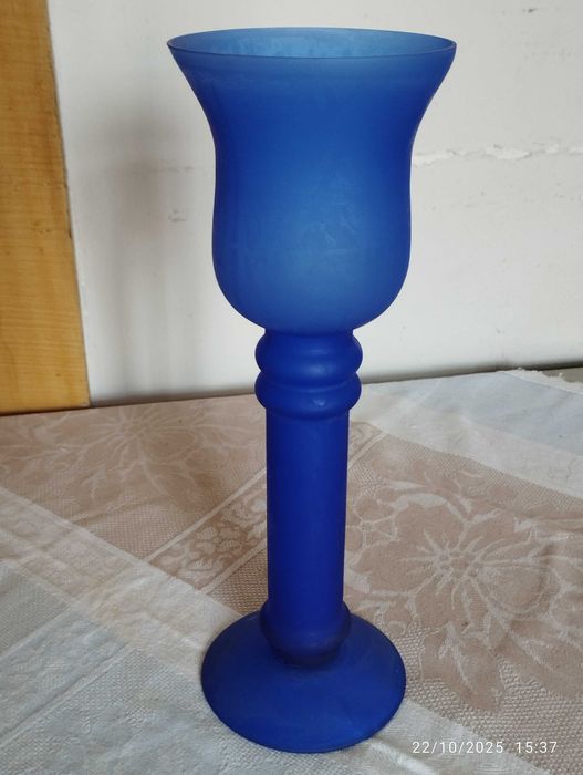 Copo azul decorativo