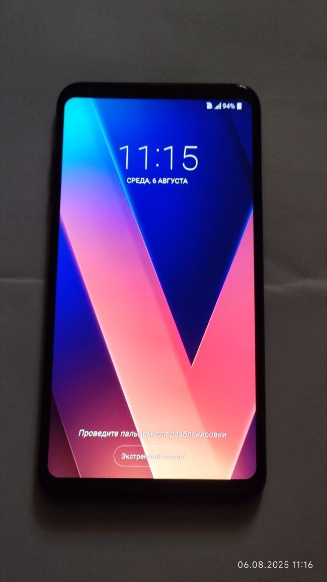Смартфон LG V30 4/64