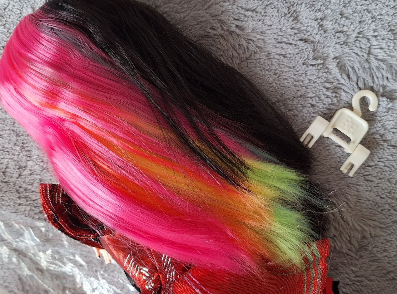 Rainbow High Jett Dawson