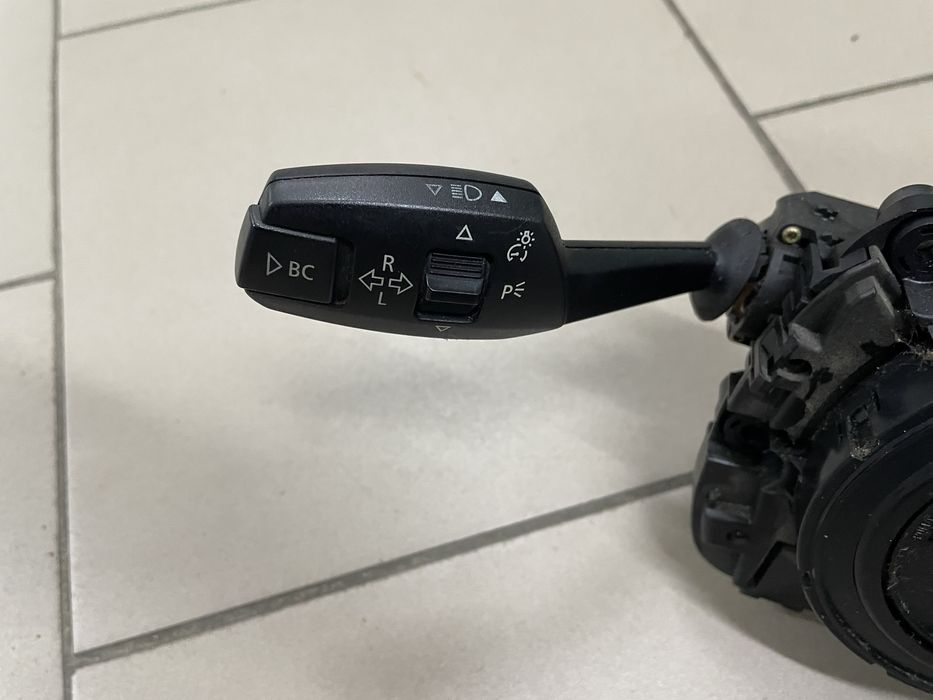 Шлейф Подрулевой переключатель бмв Е91 без круиза