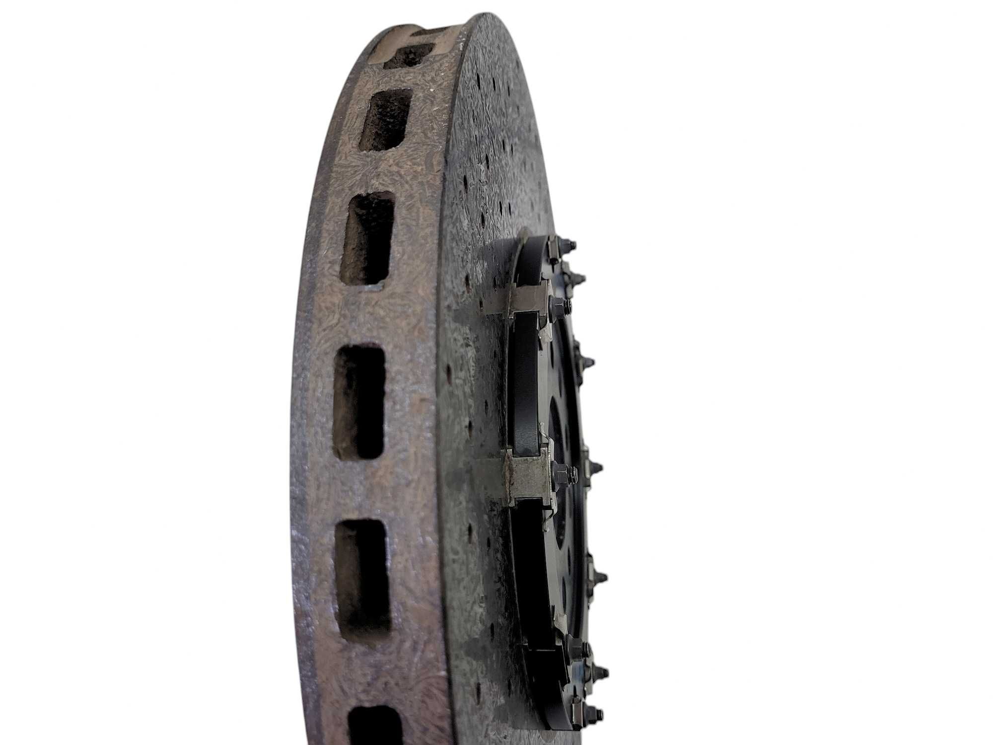 Maserati MC20 - F5 - tarcz tarcza hamulcowa ceramiczna przednia PRZÓD