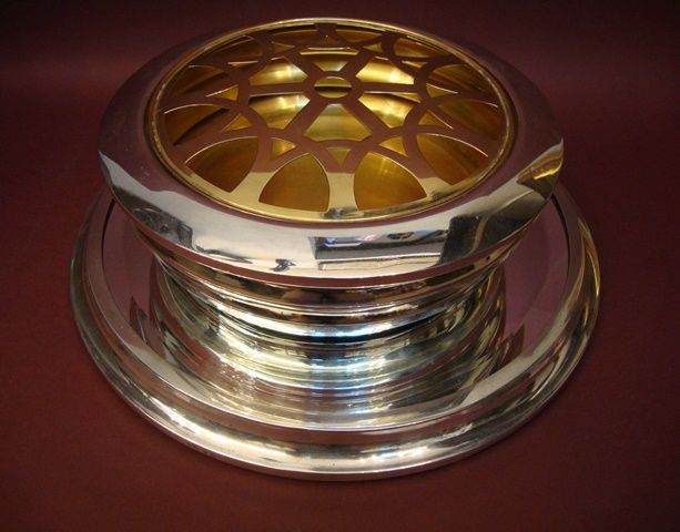 Invulgar Centro de prata