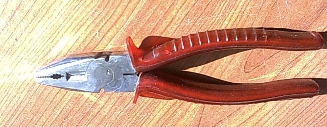 Alicate novos boa qualidade