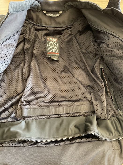 Casaco Arlen Ness como NOVO