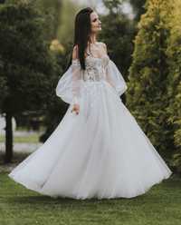Zmysłowa suknia ślubna Annais Bridal  Suzanna S