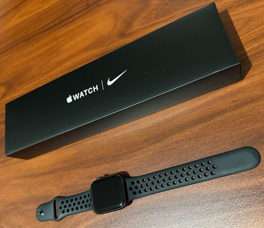 Apple Watch Nike Series 6 GPS + Cellular