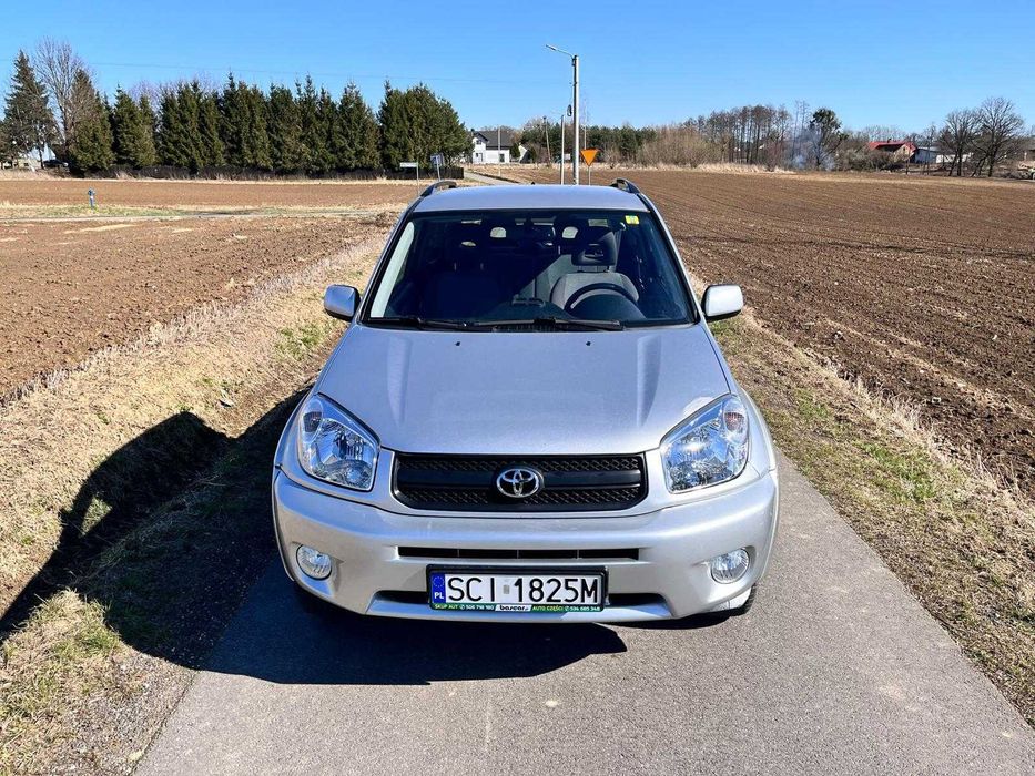 sprzedam toyota rav 4 fl 2004 r 2.0 150 KM