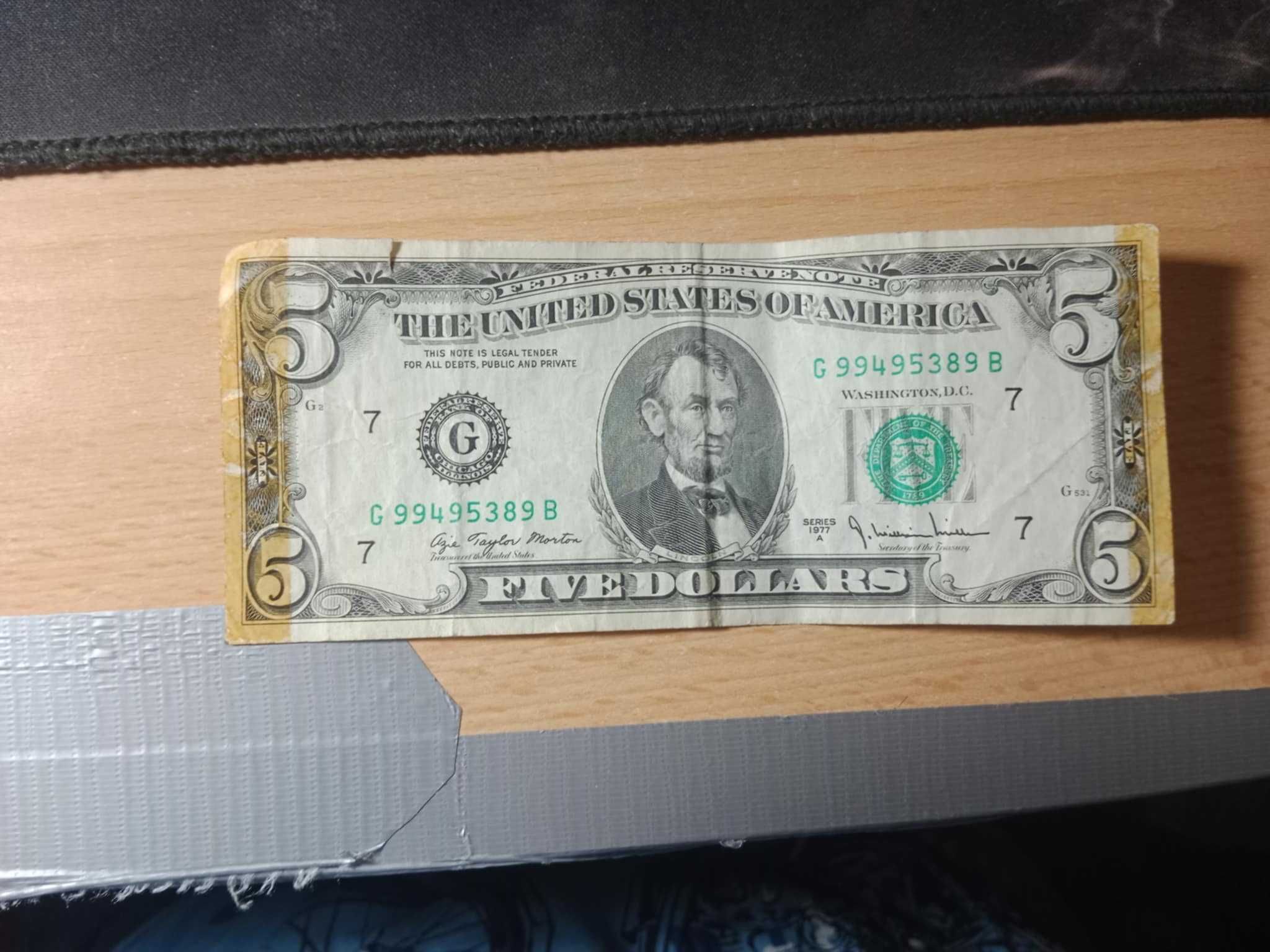 5 dolarów seria 1977 A